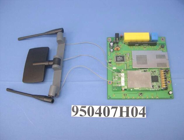 File:Linksys WRT300N v1.0a FCCf.jpg
