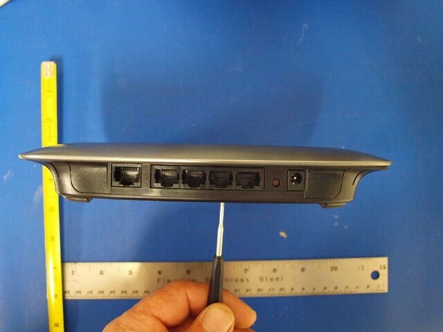 File:Linksys WRT310 v2.0 FCCc.jpg