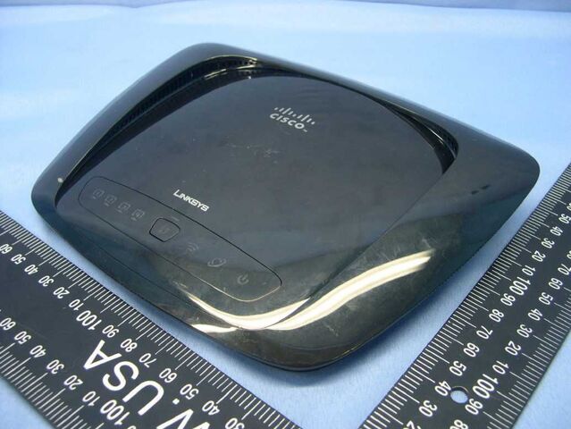 File:Linksys E1000 v2.0 FCCa.jpg