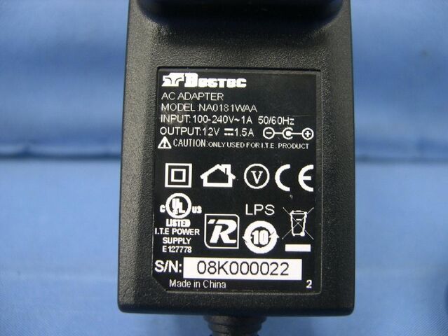 File:Linksys E2100L v1.0 FCCk.jpg