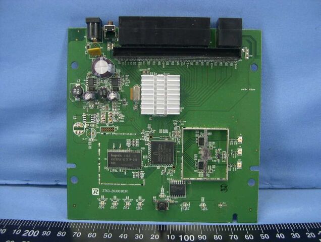 File:Linksys WRT320 v1.0 FCCg.jpg