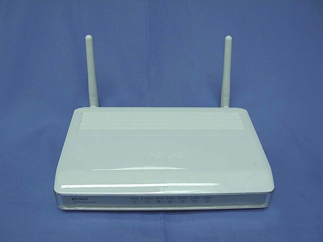 File:Asus RT-N12 FCCc.jpg