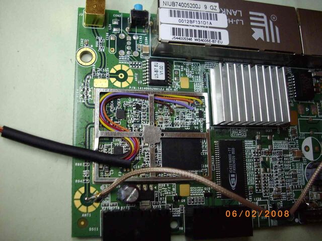 File:6-SNB6500 Dettaglio 1 JTAG Collegamenti.jpg