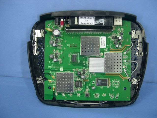 File:Linksys E3000 v1.0 FCCd.jpg