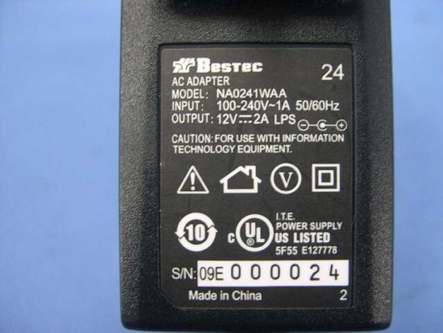 File:Linksys E3000 v1.0 FCCo.jpg