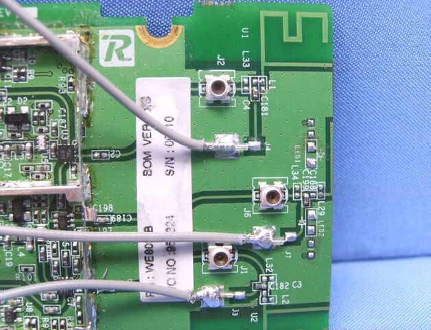 File:Linksys WRT300N v1.0a FCCx.jpg