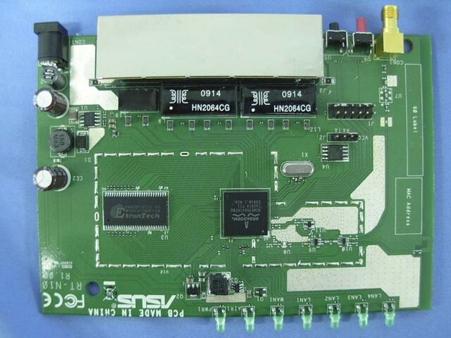 File:Asus RT-N10 FCCg.jpg