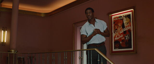 File:Marcel touches his fists.jpg