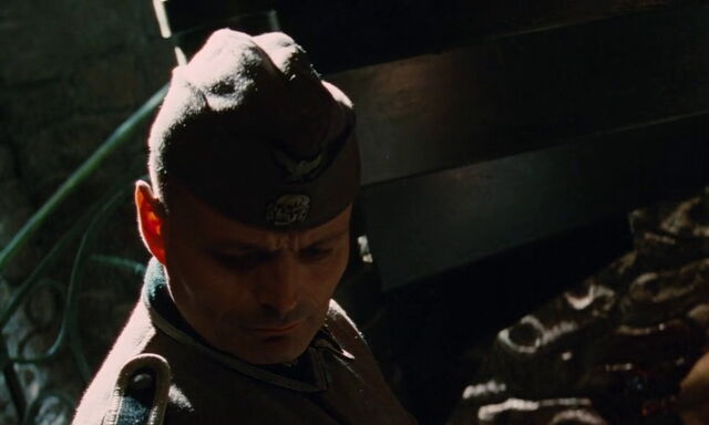 File:Landa's adjutant.jpg