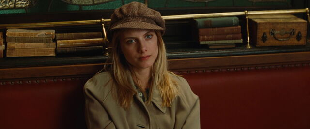 File:Shosanna in a bistro.jpg