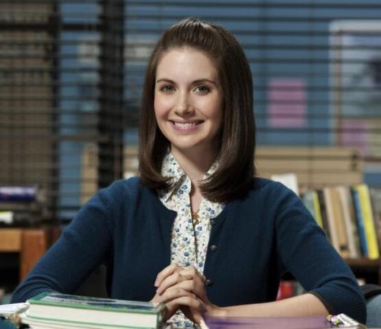 File:Alison-brie-as-annie 558x482.jpg