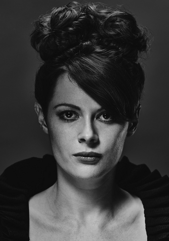 File:The Widow season 1 character portrait.png