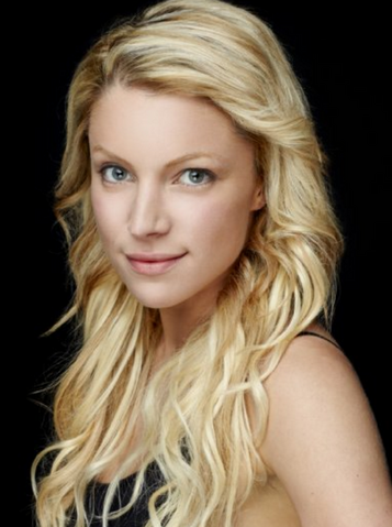 File:Teressa Liane.png