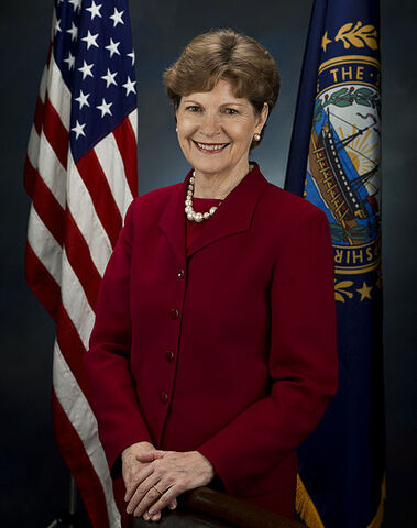 File:Jeanne Shaheen.jpg