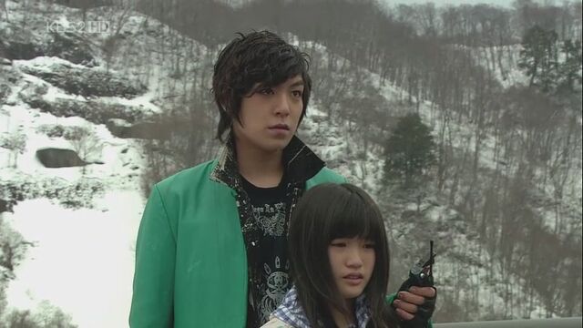 File:Iris-e07-091104-hdtv-x264-450p-han20-18-58.jpg