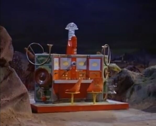 File:Gambling Machine.jpg
