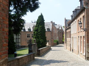 LE 024.jpg