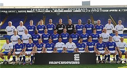 File:Squad 2012-13.jpg
