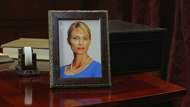 File:5x8 Paddy's Pub- Home of the Original Kitten Mittens - Lawyer's stone cold bitch wife.jpg