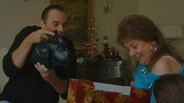 File:A Very Sunny Christmas (8).png