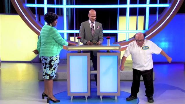 File:The Gang Goes on Family Fight (promo).png