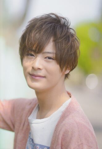 File:Akihisa Shiono Headshot.jpg