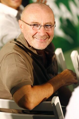 File:Phil Collins.jpg