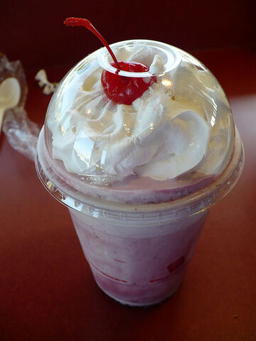 File:BlackberryShake.jpg