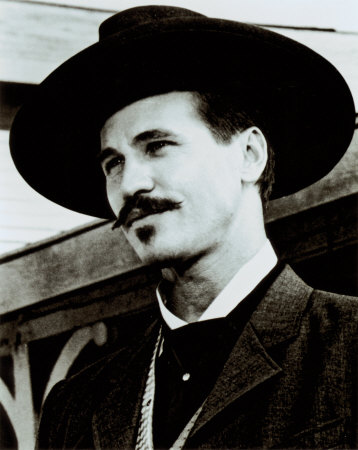 File:Doc-holliday-val-kilmer.jpg