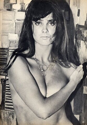 File:Caroline munro.jpeg