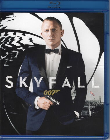File:Skyfall (2013 Blu-ray Wal-Mart).jpg