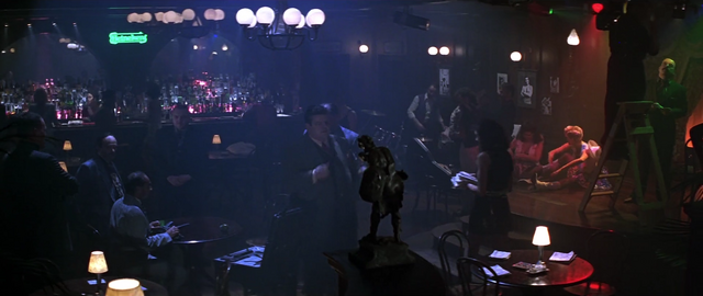 File:Zukovsky's nightclub (GoldenEye).png