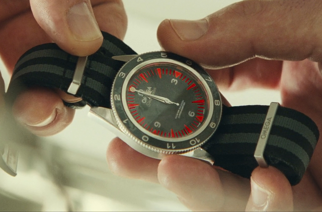 File:SPECTRE - Priming Seamaster 300M wristwatch.png