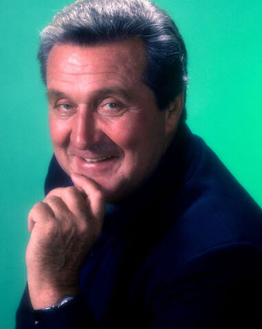 File:Patrick Macnee.jpg