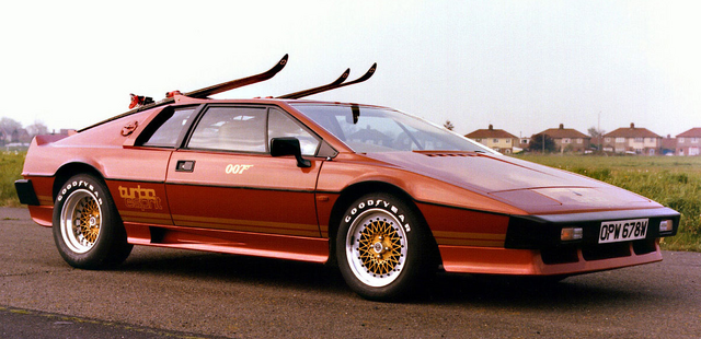File:Lotus Espirit Turbo.png