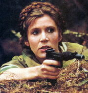Leia auf Endor.jpg
