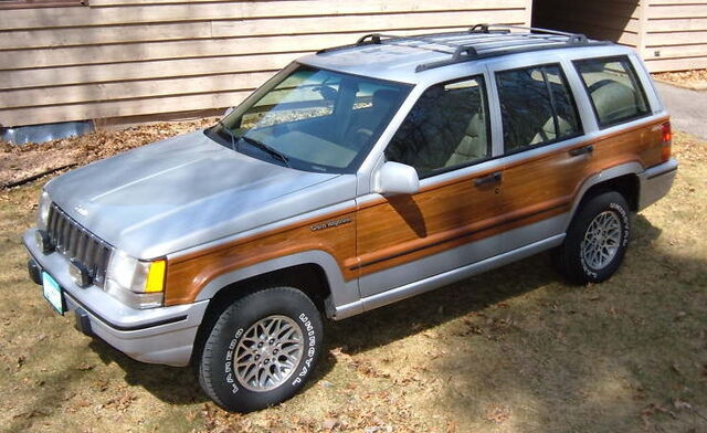 File:Grand Wagoneer 1993.jpg