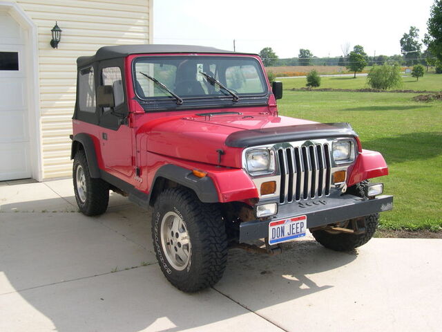 File:800px-1992 Jeep YJ.jpg