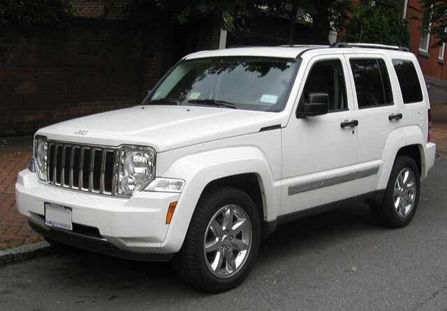 File:2nd Jeep Liberty ..jpg