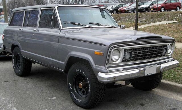 File:Jeep Wagoneer front.jpg