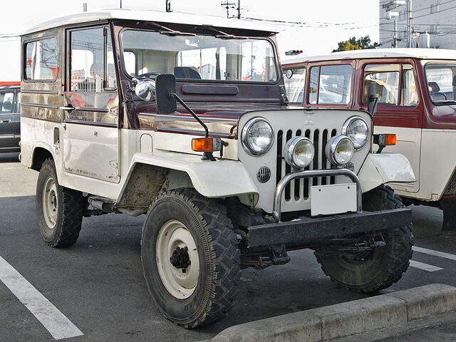 File:Mitsjeep15.jpg