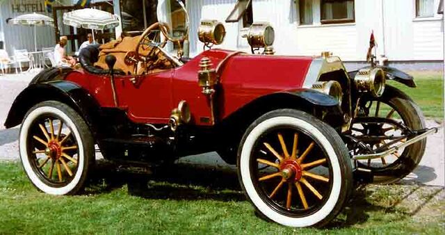 File:Overland Roadster 1910.jpg