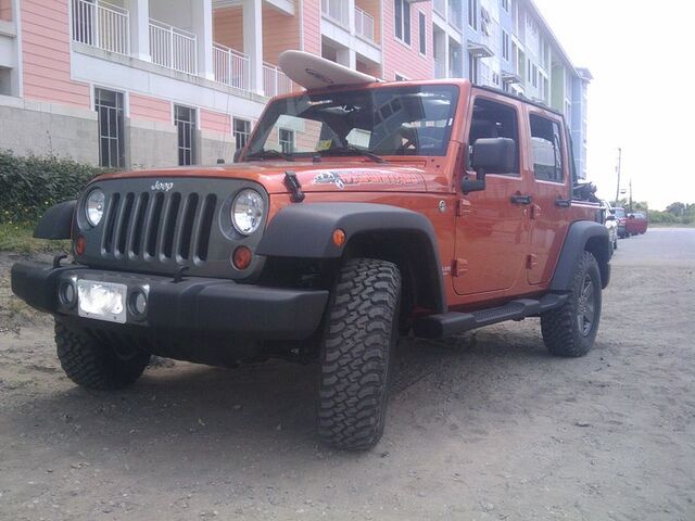 File:Jeep-Mountain-Unlimited.jpg