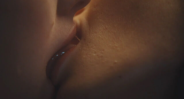 File:Megan Fox & Amanda Seyfried - Jennifers Body 2.jpg
