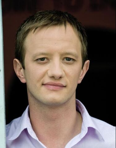 File:Gordon McCorkell.jpg