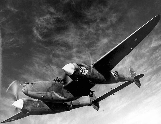 File:P-38 Lightning.jpg