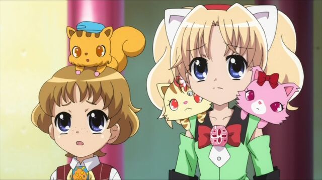 File:Nicola & Miria.jpg