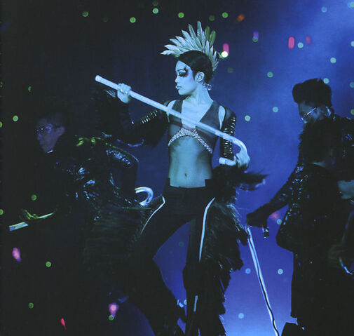 File:Joey Number6Boxset PhotoAlbum 15.jpg