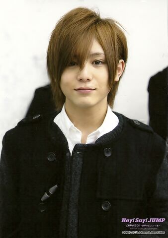File:RyosukeYamada2011-04.jpg