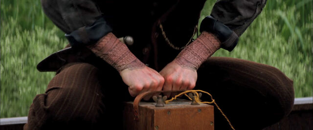 File:JonahHexTrailer01-090.jpg